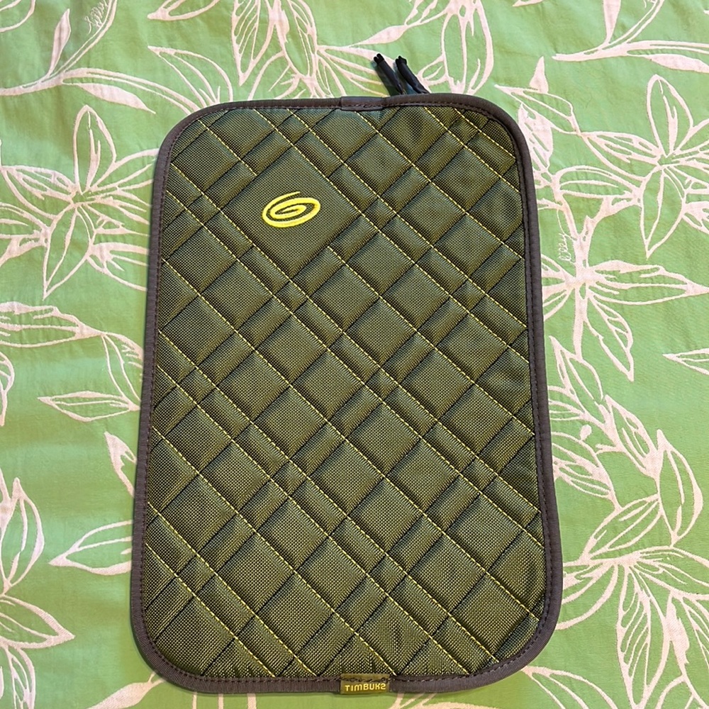 Timbuk2 iPad Case